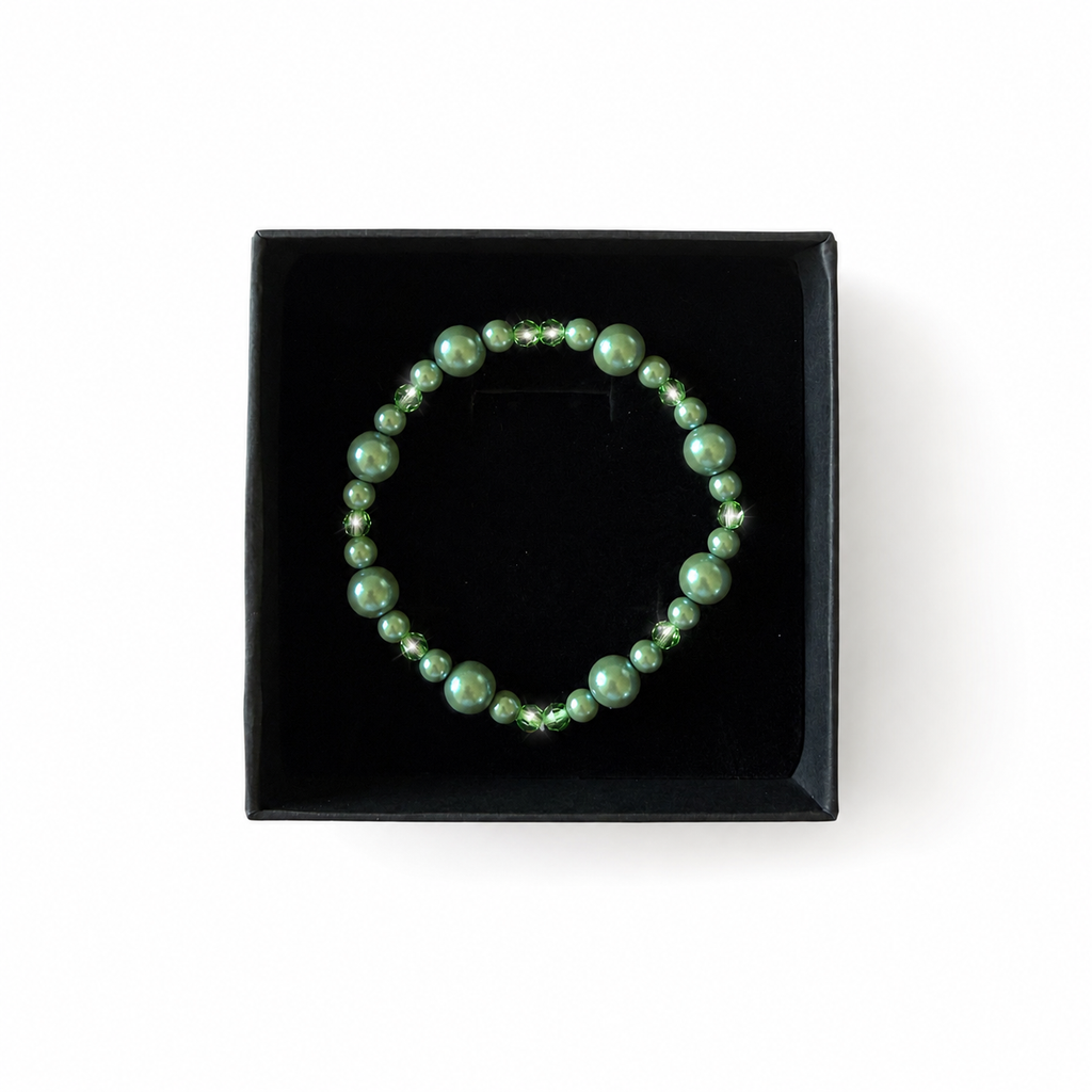 Handmade Bracelet with Preciosa® Nacre Pearls